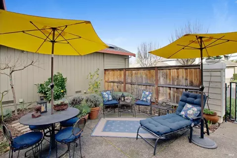 Exterior - 148 S Temelec Cir, Sonoma, CA 95476 photo 9 of 21