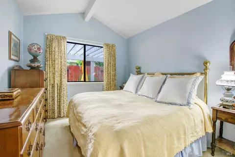 Bedroom - 148 S Temelec Cir, Sonoma, CA 95476 photo 1 of 5