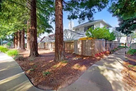 Exterior - 148 S Temelec Cir, Sonoma, CA 95476 photo 13 of 21