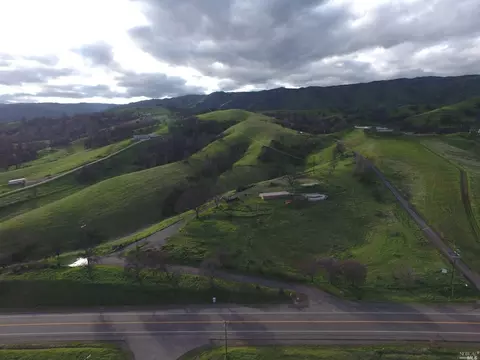 8555 Pleasants Valley Rd, Winters, CA 95694 photo 9