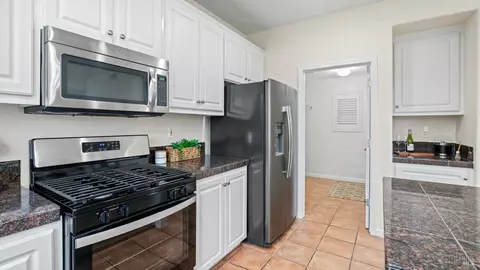 Kitchen - 4202 Brudenell Dr, Fairfield, CA 94533 photo 8 of 8
