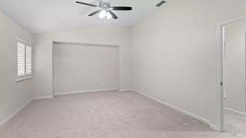 Bedroom - 4202 Brudenell Dr, Fairfield, CA 94533 photo 9 of 10