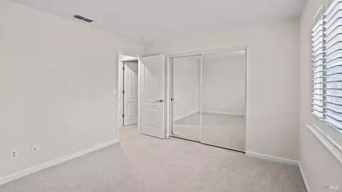 Bedroom - 4202 Brudenell Dr, Fairfield, CA 94533 photo 1 of 10