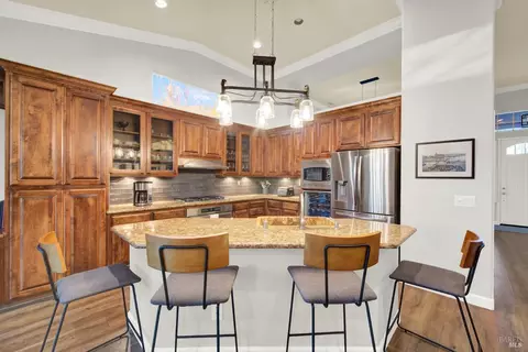 Kitchen - 2833 Watson Ct, Fairfield, CA 94534 photo 3 of 10