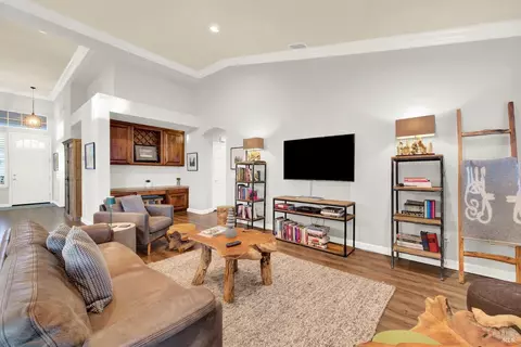 Living - 2833 Watson Ct, Fairfield, CA 94534 photo 5 of 6