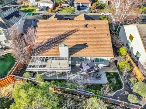 View/Area - 2833 Watson Ct, Fairfield, CA 94534 photo 3 of 4