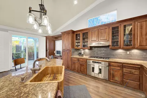 Kitchen - 2833 Watson Ct, Fairfield, CA 94534 photo 5 of 10