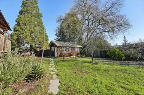 5288 Mcfarlane Rd, Sebastopol, CA 95472 photo 4