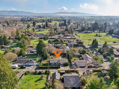 5288 Mcfarlane Rd, Sebastopol, CA 95472 photo 3
