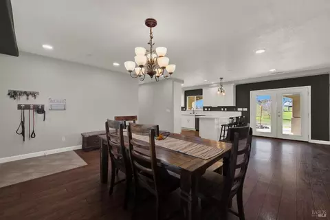 Dining - 7575 Putman Rd, Vacaville, CA 95688 photo 2 of 3