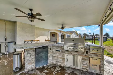 Kitchen - 7575 Putman Rd, Vacaville, CA 95688 photo 11 of 11