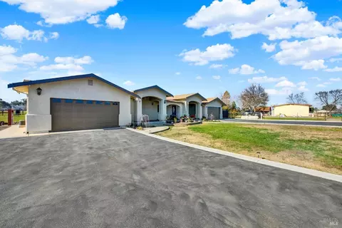 Exterior - 7575 Putman Rd, Vacaville, CA 95688 photo 4 of 31