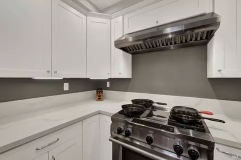 Kitchen - 7575 Putman Rd, Vacaville, CA 95688 photo 10 of 11