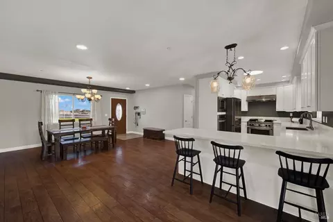 Dining - 7575 Putman Rd, Vacaville, CA 95688 photo 3 of 3
