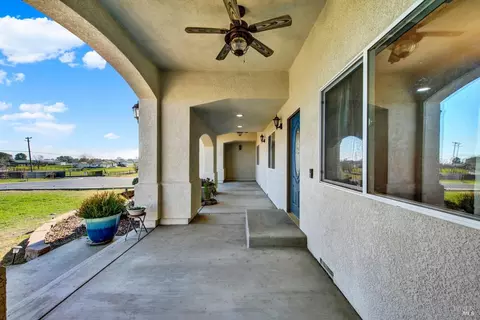 Exterior - 7575 Putman Rd, Vacaville, CA 95688 photo 7 of 31