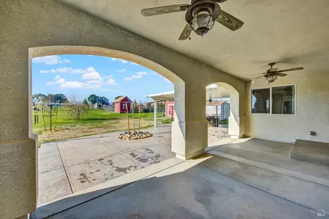Exterior - 7575 Putman Rd, Vacaville, CA 95688 photo 23 of 31
