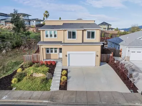 3753 Repton Way, Santa Rosa, CA 95404