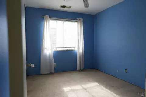 142 Zinnia Cir, Vallejo, CA 94591 photo 13