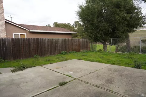 142 Zinnia Cir, Vallejo, CA 94591 photo 19