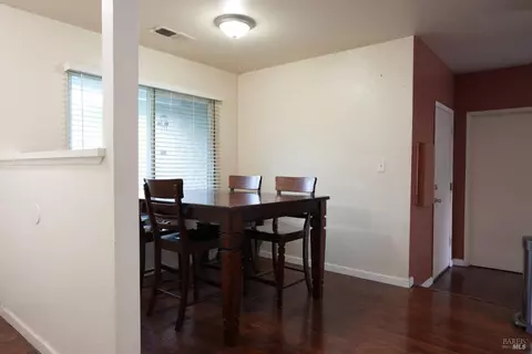 142 Zinnia Cir, Vallejo, CA 94591 photo 6