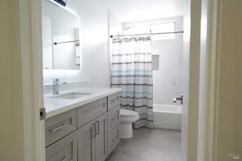 142 Zinnia Cir, Vallejo, CA 94591 photo 12