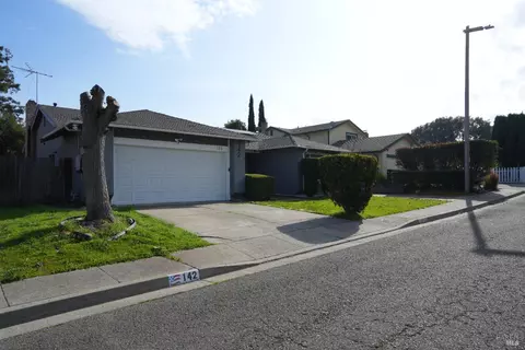 142 Zinnia Cir, Vallejo, CA 94591 photo 3