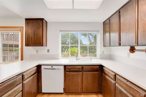Kitchen - 1448 Granada St, Vallejo, CA 94591 photo 3 of 9