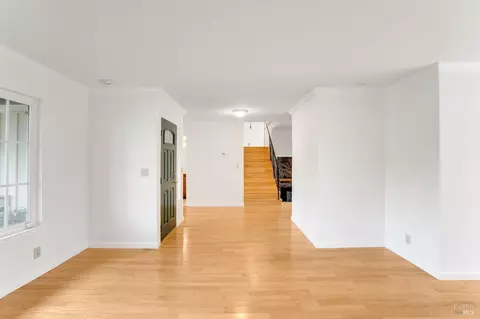 Living - 1448 Granada St, Vallejo, CA 94591 photo 2 of 16