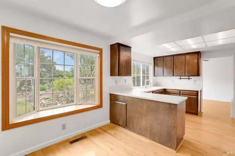 Kitchen - 1448 Granada St, Vallejo, CA 94591 photo 6 of 9
