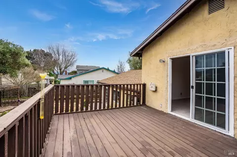 Exterior - 1448 Granada St, Vallejo, CA 94591 photo 14 of 30