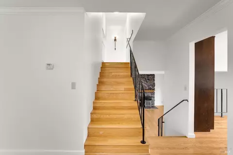 Entry Way - 1448 Granada St, Vallejo, CA 94591 photo 8 of 11