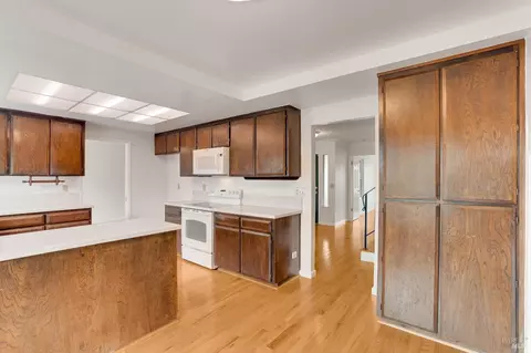 Kitchen - 1448 Granada St, Vallejo, CA 94591 photo 8 of 9