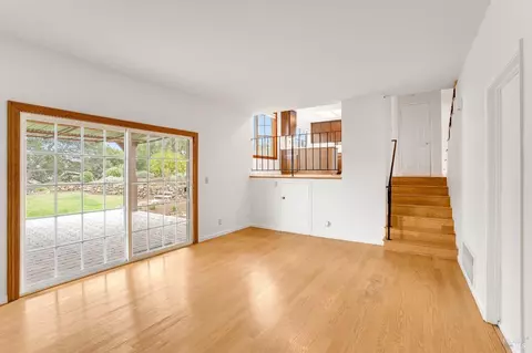 Living - 1448 Granada St, Vallejo, CA 94591 photo 13 of 16