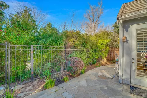 4088 Summer Gate Ave, Vallejo, CA 94591 photo 23