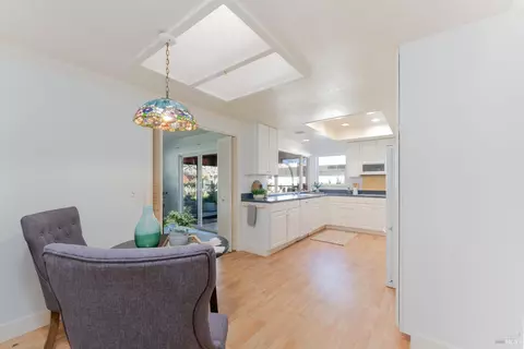 337 Pythian Rd, Santa Rosa, CA 95409 photo 11