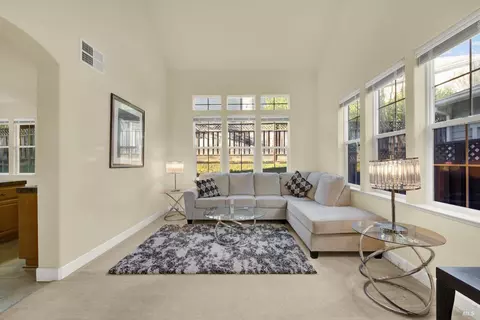Living - 6178 Ashwell Way, Vallejo, CA 94591 photo 1 of 3