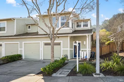 3 Terrace Dr, Sausalito, CA 94965