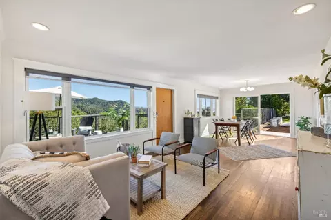 83 Chula Vista Dr, San Rafael, CA 94901