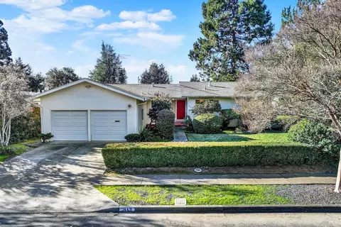3449 Young Ave, Napa, CA 94558