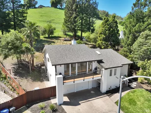 1135 Estates Dr, Napa, CA 94558