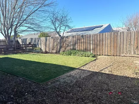 120 Doreen Ct, Vallejo, CA 94589 photo 17