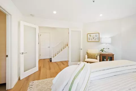 Bedroom - 4 Valley West Cir, Napa, CA 94558 photo 4 of 10