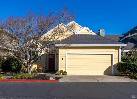 Exterior - 4 Valley West Cir, Napa, CA 94558 photo 8 of 12