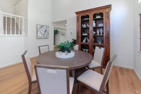 Dining - 4 Valley West Cir, Napa, CA 94558 photo 3 of 3