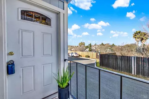 333 E T St, Benicia, CA 94510