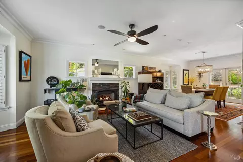 Living - 20 Deer Valley Ct, Petaluma, CA 94952 photo 1 of 5