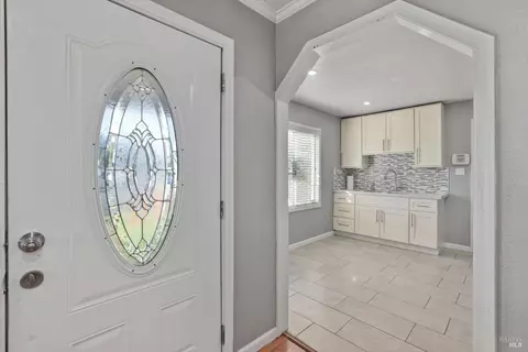 125 Beard St, Vacaville, CA 95688 photo 8