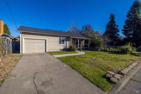 125 Beard St, Vacaville, CA 95688 photo 2