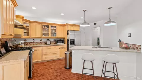 910 Mountain View Ave, Petaluma, CA 94952 photo 14