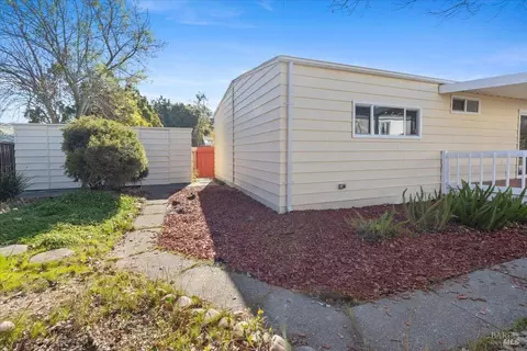 42 Constance Dr, Vallejo, CA 94590 photo 25